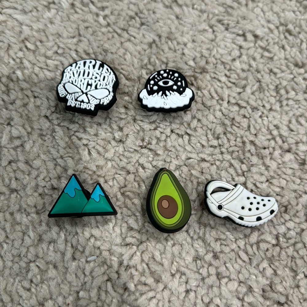 Croc charms